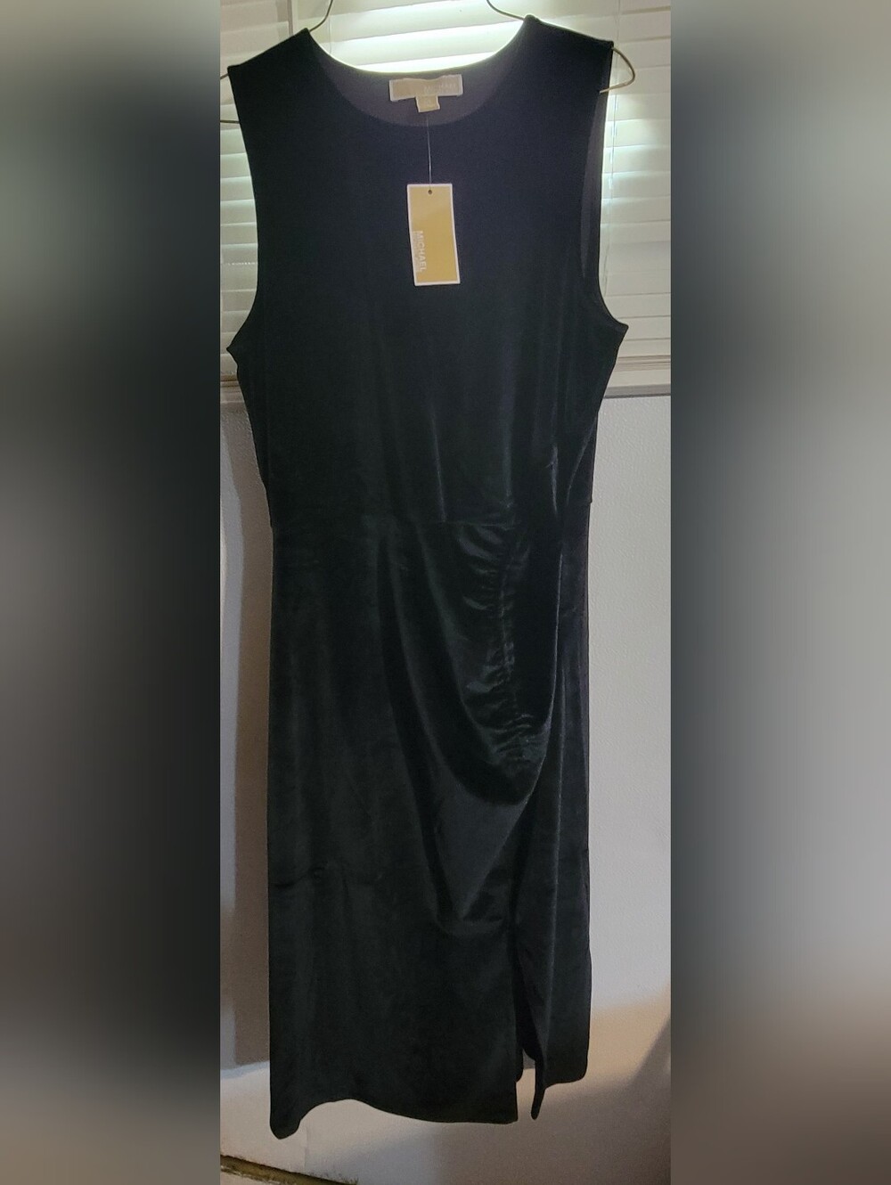 Michael Kors Black Velvet Sleeveless Dress Size L. NWT